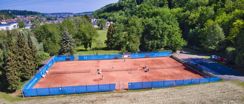 tennisplatz.jpg
